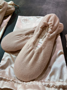 Skin | Cashmere Ballet Slipper